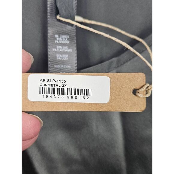 Skims Silk Maxi dress Nwt - Picture 5 of 8